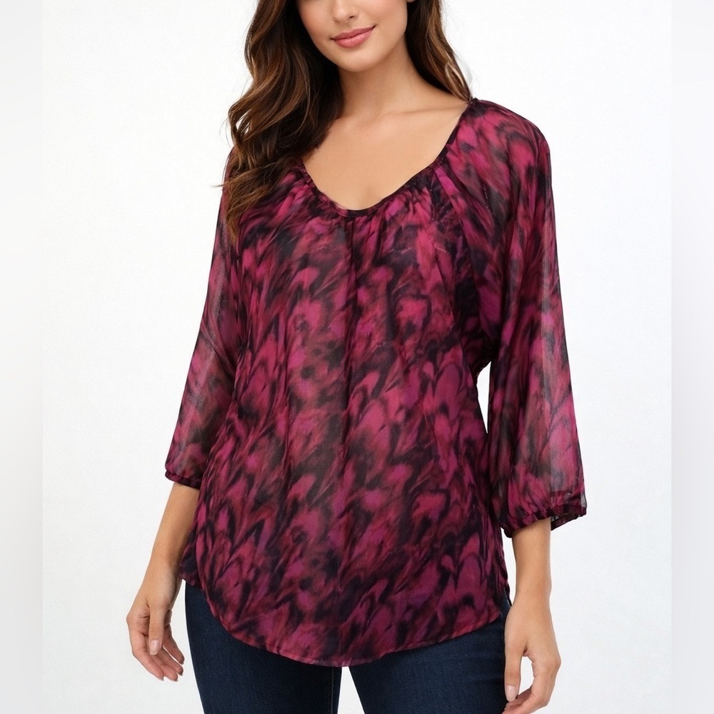 Express feather Blouse top MEDIUM magenta pink 3/4 Sleeve Criss Cross back - Picture 2 of 7